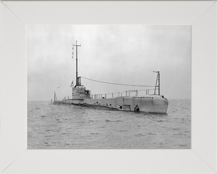HMS Rainbow (N16) Photo Print - Starboard Bow View - Royal Navy Rainbow Class Submarine Posters, Prints, & Visual Artwork Hampshire Prints 10 x 8 White Frame No