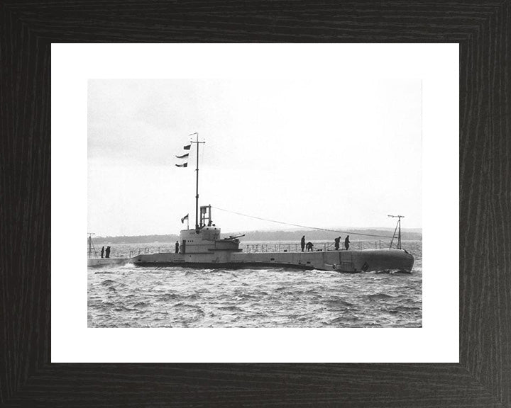 HMS Regent (N41) Photo Print - Underway - Royal Navy Rainbow Class Submarine Posters, Prints, & Visual Artwork Hampshire Prints 10 x 8 Black Frame Yes