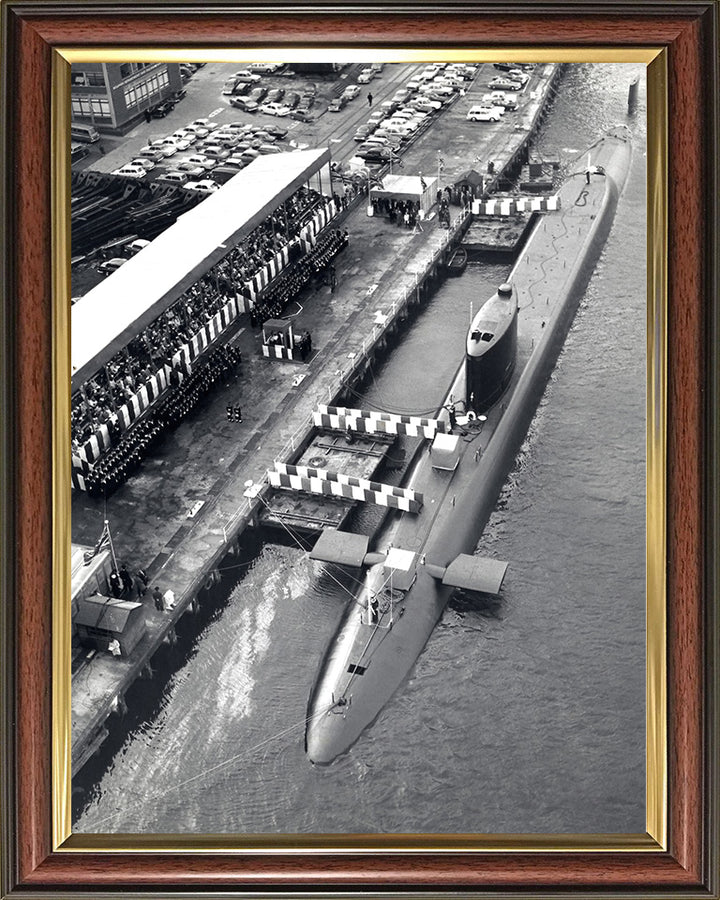 HMS Resolution (S22) Photo Print - Alongside - Royal Navy Resolution Class Submarine Posters, Prints, & Visual Artwork Hampshire Prints 10 x 8 Classic Frame No