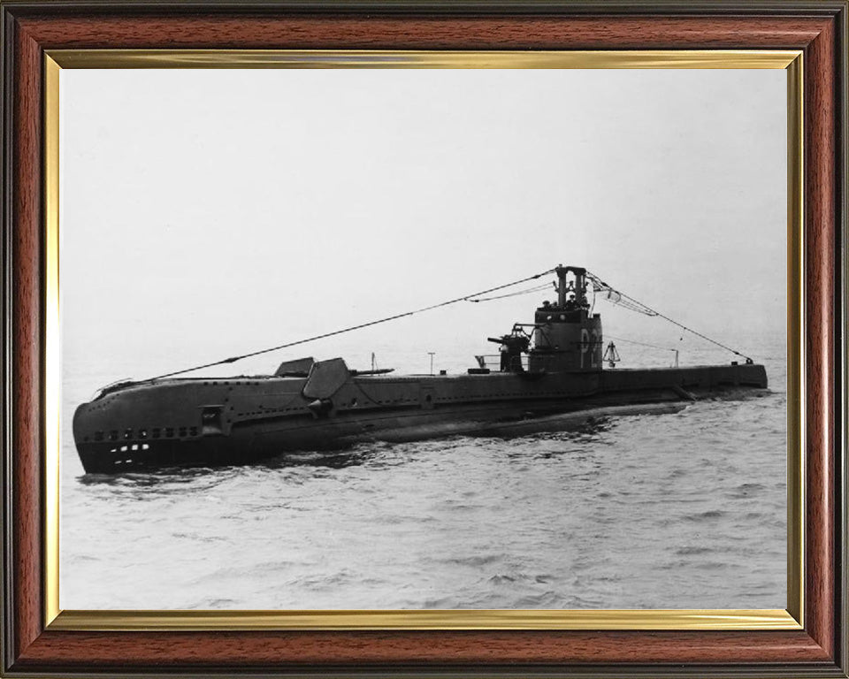 HMS Sahib (P212) Photo Print - Port Side View - Royal Navy S Class Submarine Posters, Prints, & Visual Artwork Hampshire Prints 10 x 8 Classic Frame No