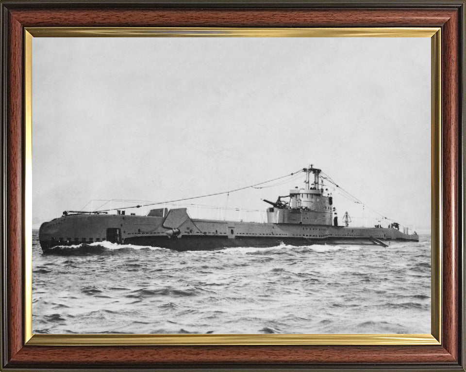HMS Sanguine Photo Print - Port Side View - Royal Navy S Class Submarine Posters, Prints, & Visual Artwork Hampshire Prints 10 x 8 Classic Frame No