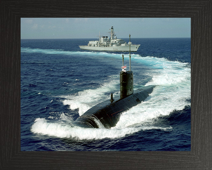 HMS Sceptre (S104) Swiftsure Class Submarine Photo Print At Sea 1996 Royal Navy Wall Art Naval Decor Posters, Prints, & Visual Artwork Hampshire Prints 10 x 8 Black Frame No