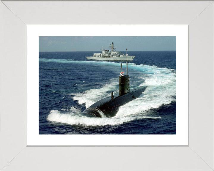 HMS Sceptre (S104) Swiftsure Class Submarine Photo Print At Sea 1996 Royal Navy Wall Art Naval Decor Posters, Prints, & Visual Artwork Hampshire Prints 10 x 8 White Frame Yes