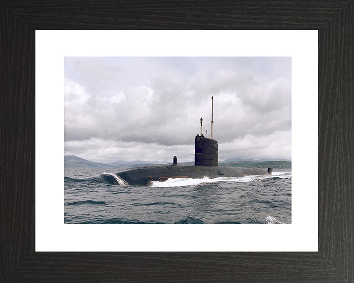 HMS Sceptre (S104) Swiftsure Class Submarine Photo Print Port Bow View Royal Navy Wall Art Naval Decor Posters, Prints, & Visual Artwork Hampshire Prints 10 x 8 Black Frame Yes