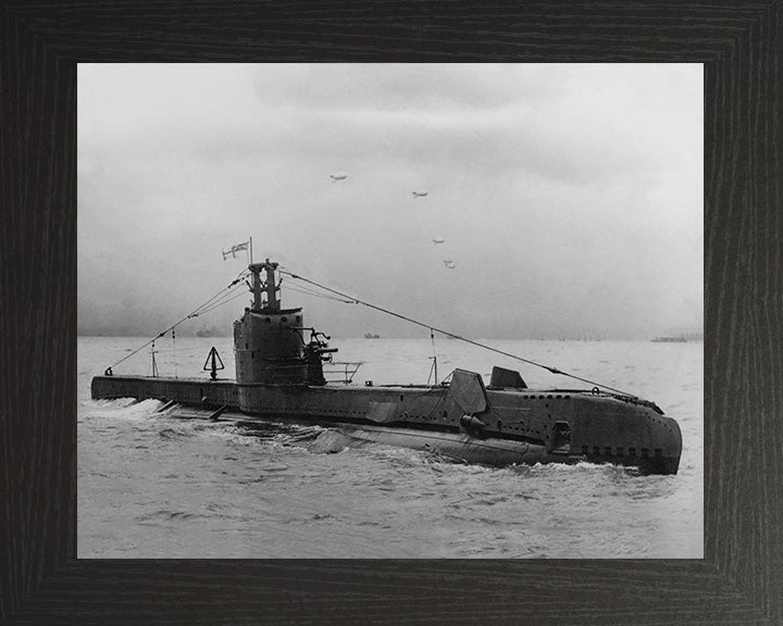 HMS Seadog (P216) Photo Print - Starboard View - Royal Navy S Class Submarine Posters, Prints, & Visual Artwork Hampshire Prints 10 x 8 Black Frame No