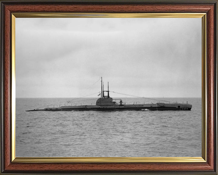 HMS Seawolf (47S) Photo Print - Starboard View - Royal Navy S Class Submarine Posters, Prints, & Visual Artwork Hampshire Prints 10 x 8 Classic Frame No