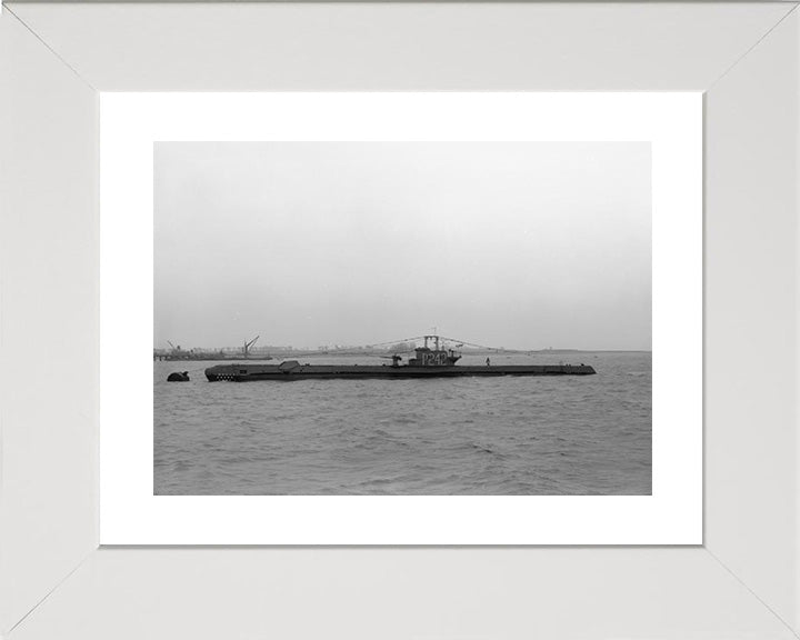 HMS Shalimar (P242) Photo Print - Port Side View - Royal Navy S Class Submarine Posters, Prints, & Visual Artwork Hampshire Prints 10 x 8 White Frame Yes