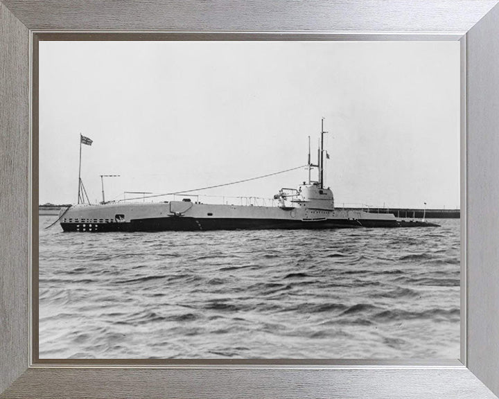 HMS Snapper (39S) Photo Print - At A Buoy - Royal Navy S Class Submarine Posters, Prints, & Visual Artwork Hampshire Prints 10 x 8 Silver Frame No
