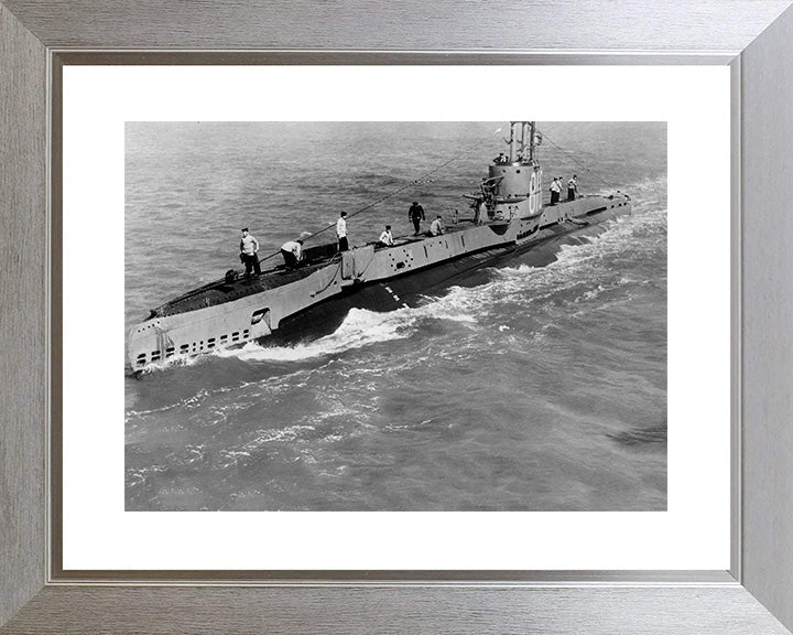 HMS Snapper (39S) Photo Print - Port Side View - Royal Navy S Class Submarine Posters, Prints, & Visual Artwork Hampshire Prints 10 x 8 Silver Frame Yes