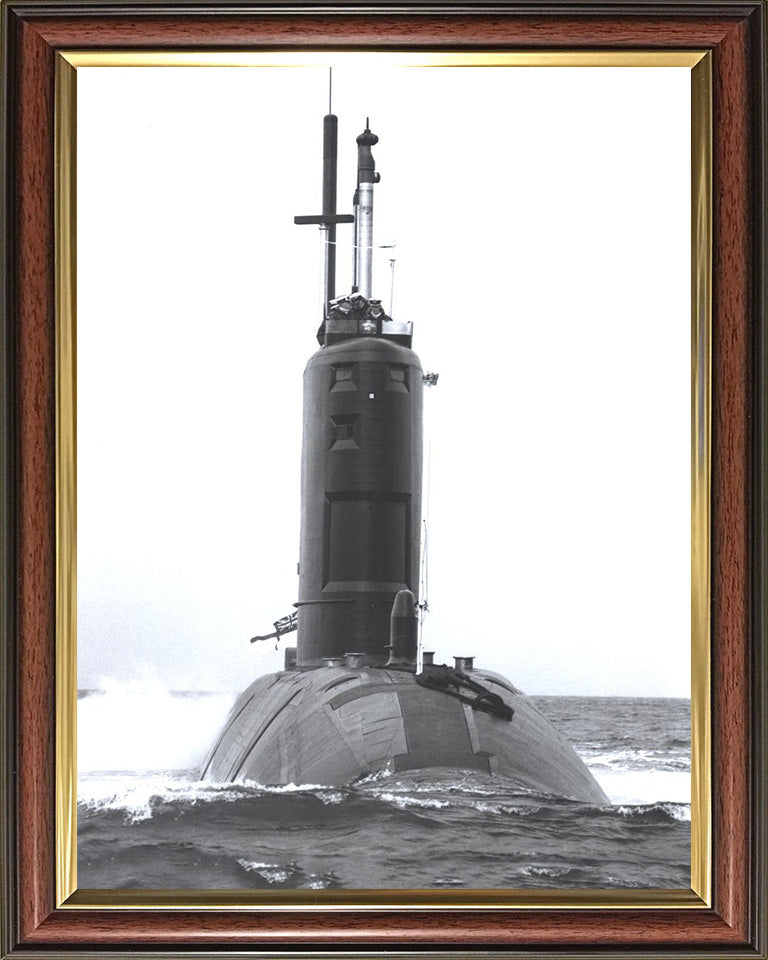 HMS Spartan (S105) Photo Print - Bow View - Royal Navy Swiftsure Class Submarine Posters, Prints, & Visual Artwork Hampshire Prints 10 x 8 Classic Frame No