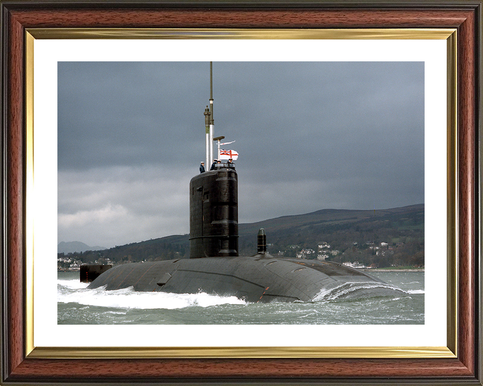 HMS Spartan (S105) Swiftsure Class Submarine Photo Print Faslane 1993 Royal Navy Wall Art Naval Decor Posters, Prints, & Visual Artwork Hampshire Prints 10 x 8 Classic Frame Yes