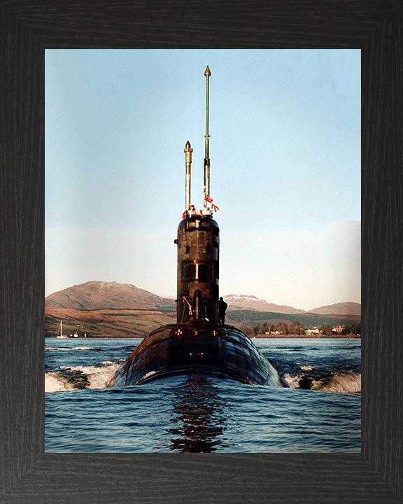 HMS Splendid (S106) Photo Print - Low Bow View - Royal Navy Swiftsure Class Submarine Hampshire Prints 10 x 8 Black Frame No