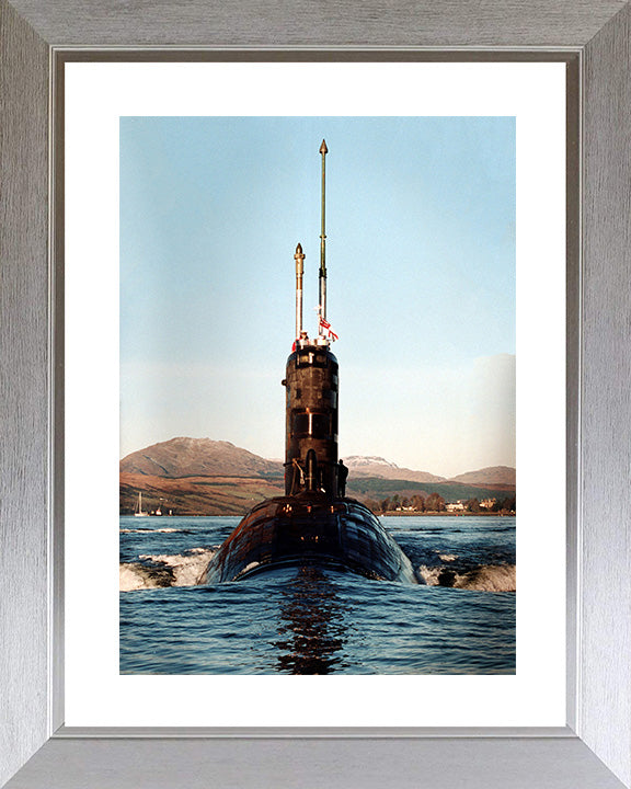 HMS Splendid (S106) Photo Print - Low Bow View - Royal Navy Swiftsure Class Submarine Hampshire Prints 10 x 8 Silver Frame Yes