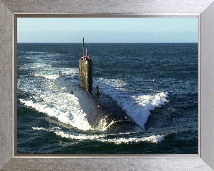 HMS Splendid (S106) Photo Print - Low Starboard Bow View - Royal Navy Swiftsure Class Submarine Posters, Prints, & Visual Artwork Hampshire Prints 10 x 8 Silver Frame No