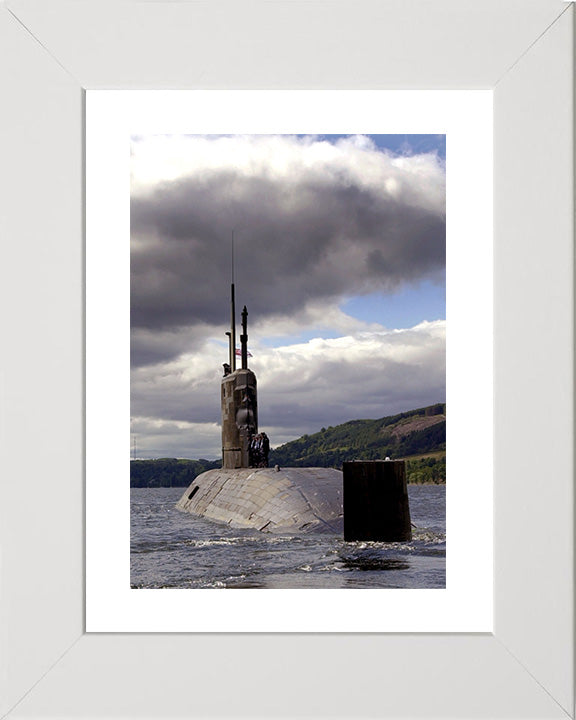 HMS Superb (S109) Photo Print - Stern View - Royal Navy Swiftsure Class Submarine Posters, Prints, & Visual Artwork Hampshire Prints 10 x 8 White Frame Yes