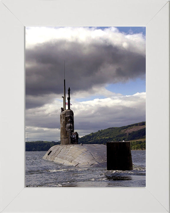 HMS Superb (S109) Photo Print - Stern View - Royal Navy Swiftsure Class Submarine Posters, Prints, & Visual Artwork Hampshire Prints 10 x 8 White Frame No