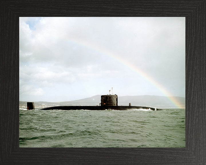 HMS Swiftsure (S126) Photo Print - Starboard View - Royal Navy Swiftsure Class Submarine Posters, Prints, & Visual Artwork Hampshire Prints 10 x 8 Black Frame No