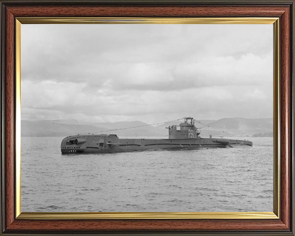 HMS Tabard (P342) Photo Print - Port Side View - Royal Navy T Class Submarine Posters, Prints, & Visual Artwork Hampshire Prints 10 x 8 Classic Frame No