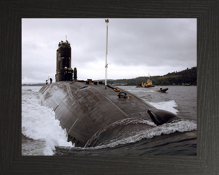 HMS Talent (S92) Trafalgar Class Submarine Photo Print Clyde 1994 Royal Navy Wall Art Naval Decor Posters, Prints, & Visual Artwork Hampshire Prints 10 x 8 Black Frame No