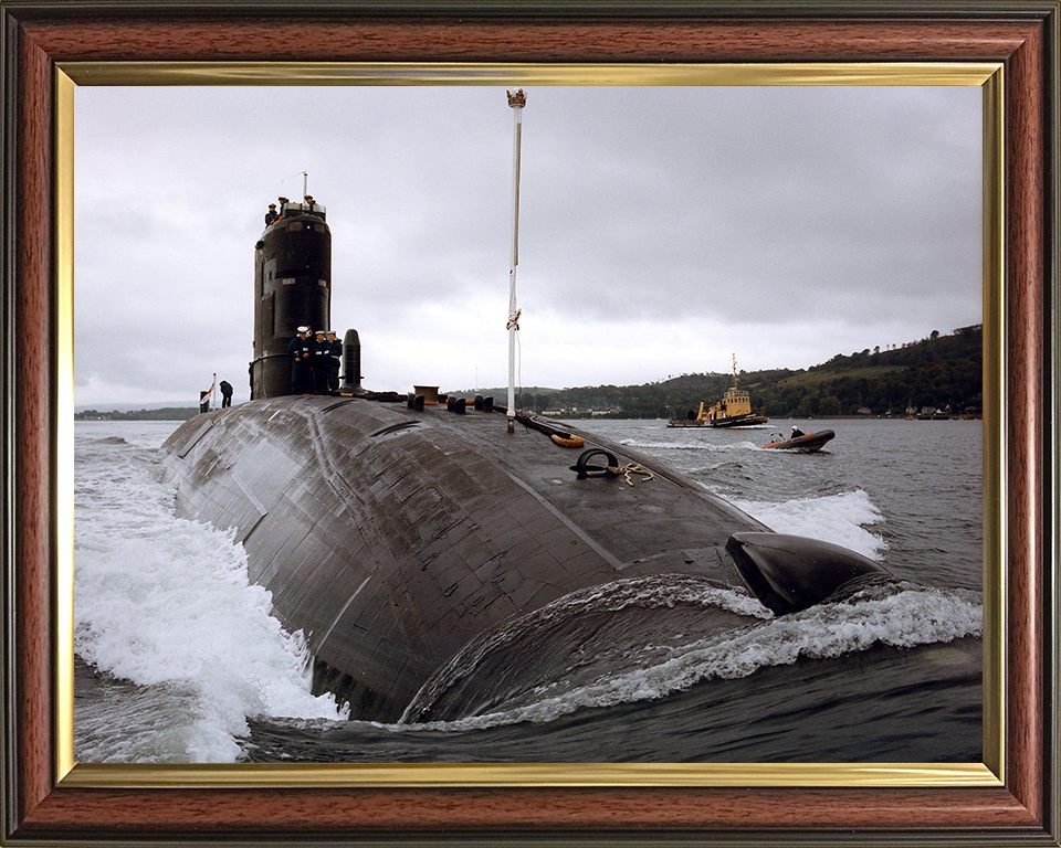 HMS Talent (S92) Trafalgar Class Submarine Photo Print Clyde 1994 Royal Navy Wall Art Naval Decor Posters, Prints, & Visual Artwork Hampshire Prints 10 x 8 Classic Frame No