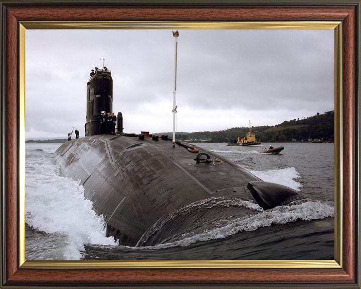 HMS Talent (S92) Trafalgar Class Submarine Photo Print Clyde 1994 Royal Navy Wall Art Naval Decor Posters, Prints, & Visual Artwork Hampshire Prints 10 x 8 Classic Frame No