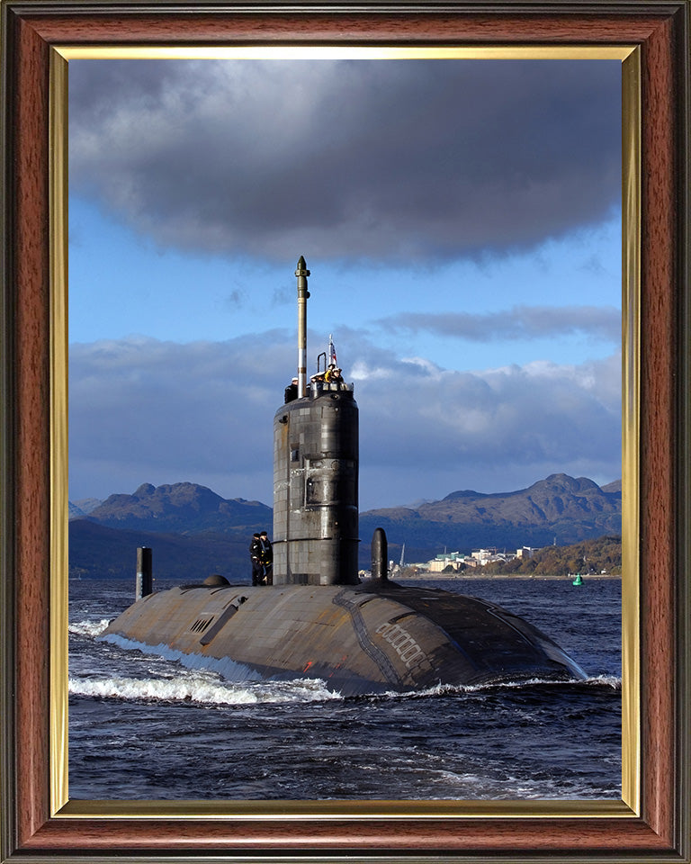 HMS Talent (S92) Trafalgar Class Submarine Photo Print Starboard Bow View Royal Navy Wall Art Naval Posters, Prints, & Visual Artwork Hampshire Prints 10 x 8 Classic Frame No