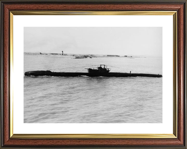 HMS Tally-Ho (P317) Photo Print - Port Side View - Royal Navy T Class Submarine Posters, Prints, & Visual Artwork Hampshire Prints 10 x 8 Classic Frame Yes