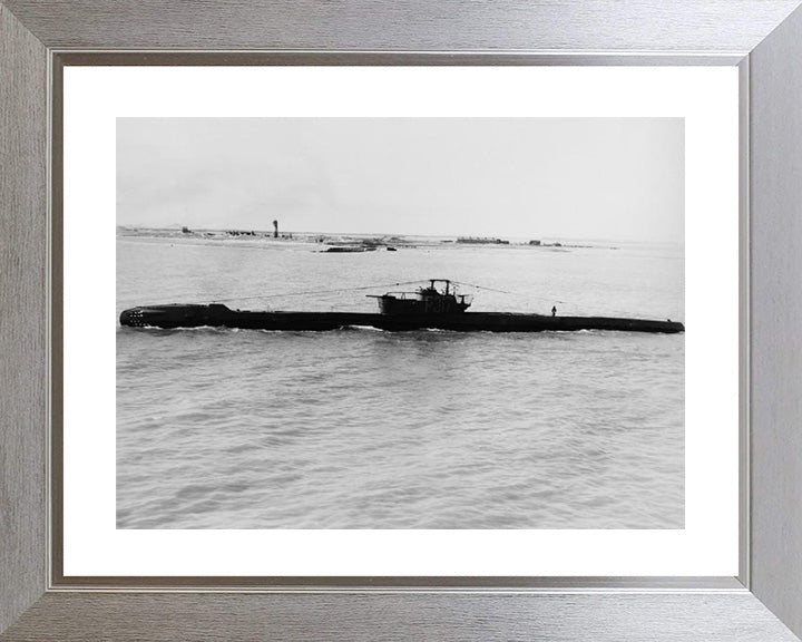 HMS Tally-Ho (P317) Photo Print - Port Side View - Royal Navy T Class Submarine Posters, Prints, & Visual Artwork Hampshire Prints 10 x 8 Silver Frame Yes