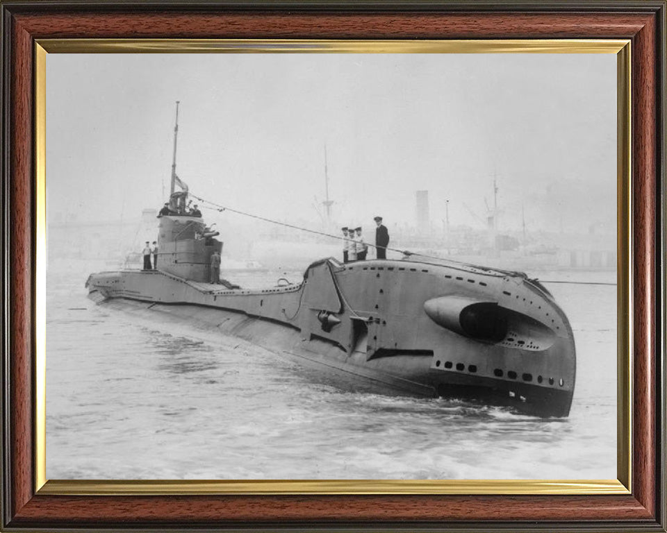 HMS Thorn (N11) Photo Print - Starboard View - Royal Navy T Class Submarine Posters, Prints, & Visual Artwork Hampshire Prints 10 x 8 Classic Frame No