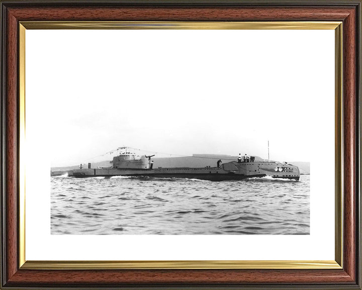 HMS Thule (P325) Photo Print - Starboard View - Royal Navy T Class Submarine Posters, Prints, & Visual Artwork Hampshire Prints 10 x 8 Classic Frame Yes
