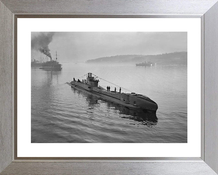 HMS Thunderbolt (N25) Photo Print - Starboard Bow View - Royal Navy T Class Submarine Posters, Prints, & Visual Artwork Hampshire Prints 10 x 8 Silver Frame Yes
