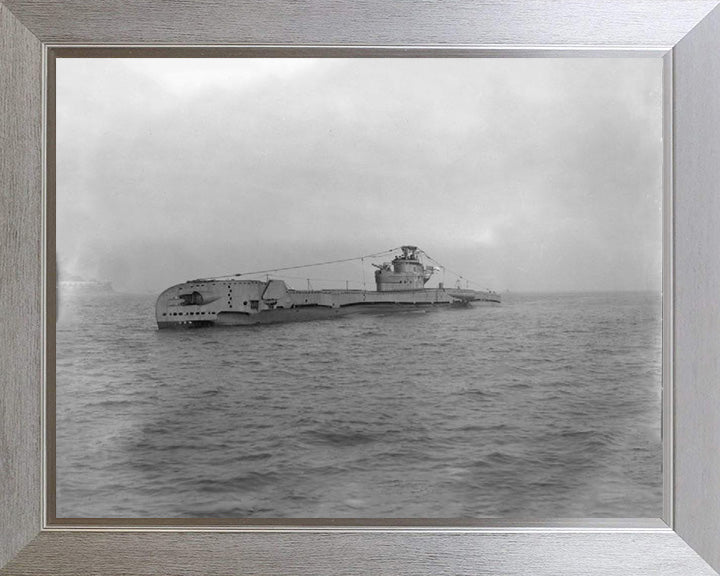 HMS Totem (P352) Photo Print - Port Side View - Royal Navy T Class Submarine Posters, Prints, & Visual Artwork Hampshire Prints 10 x 8 Silver Frame No