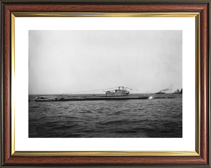 HMS Tradewind (P329) Photo Print - Port Side View - Royal Navy T Class Submarine Posters, Prints, & Visual Artwork Hampshire Prints 10 x 8 Classic Frame Yes