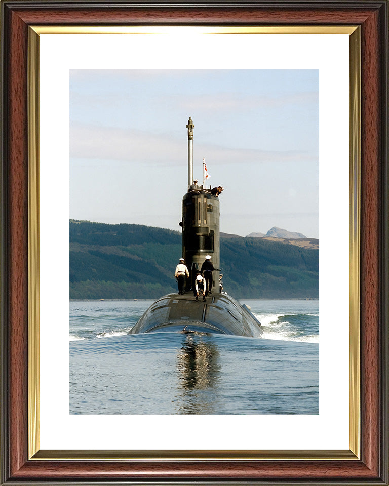 HMS Trafalgar (S107) Photo Print - Bow View - Royal Navy Trafalgar Class Submarine Posters, Prints, & Visual Artwork Hampshire Prints 10 x 8 Classic Frame Yes