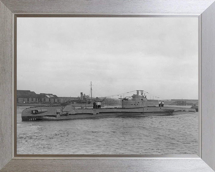HMS Trespasser (P312) Photo Print - Port Side View - Royal Navy T Class Submarine Posters, Prints, & Visual Artwork Hampshire Prints 10 x 8 Silver Frame No