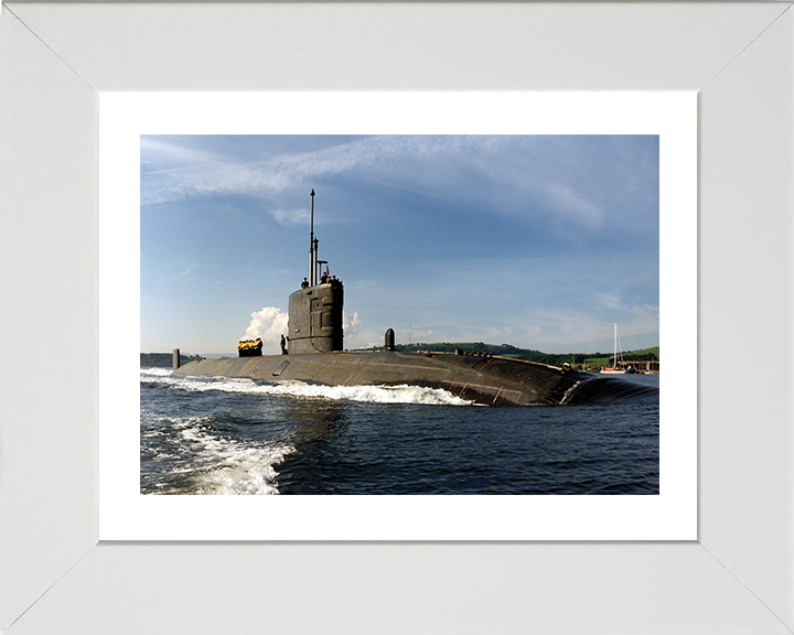 HMS Triumph (S93) Trafalgar Class Submarine Photo Print Clyde 1991 Royal Navy Wall Art Naval Decor Posters, Prints, & Visual Artwork Hampshire Prints 10 x 8 White Frame Yes