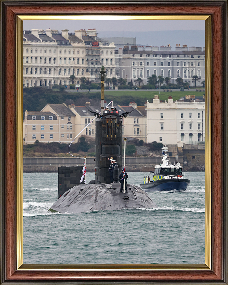 HMS Triumph (S93) Photo Print - Pays Off 2024 - Royal Navy Trafalgar Class Submarine Posters, Prints, & Visual Artwork Hampshire Prints 10 x 8 Classic Frame No