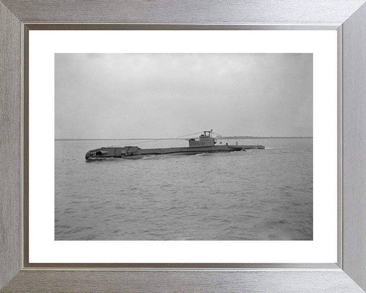 HMS Trump (P333) Photo Print - High Port Side View - Royal Navy T Class Submarine Posters, Prints, & Visual Artwork Hampshire Prints 10 x 8 Silver Frame Yes