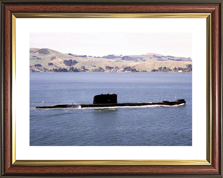 HMS Trump (P333) Photo Print - Port Side View - Royal Navy T Class Submarine Posters, Prints, & Visual Artwork Hampshire Prints 10 x 8 Classic Frame Yes