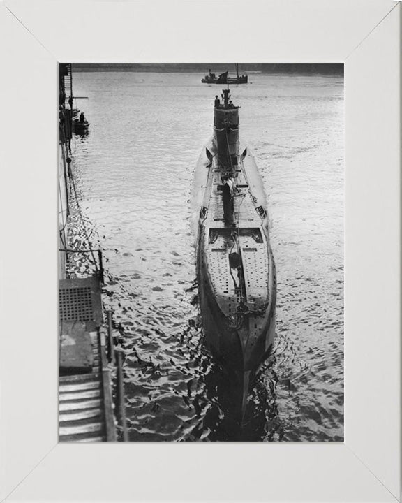 HMS Tuna (N94) Photo Print - Stern View - Royal Navy T Class Submarine Posters, Prints, & Visual Artwork Hampshire Prints 10 x 8 White Frame No