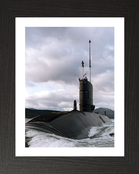 HMS Turbulent (S87) Photo Print - Clyde 1992 - Royal Navy Trafalgar Class Submarine Posters, Prints, & Visual Artwork Hampshire Prints 10 x 8 Black Frame Yes