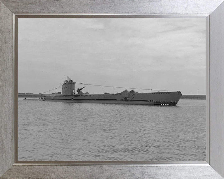 HMS Urtica (P83) Photo Print - Starboard View - Royal Navy V Class Submarine Posters, Prints, & Visual Artwork Hampshire Prints 11.7 x 8.3 (A4) Silver Frame No