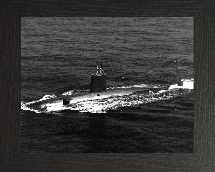 HMS Valiant (S102) Photo Print - Underway - Royal Navy Valiant Class Submarine Posters, Prints, & Visual Artwork Hampshire Prints 10 x 8 Black Frame No
