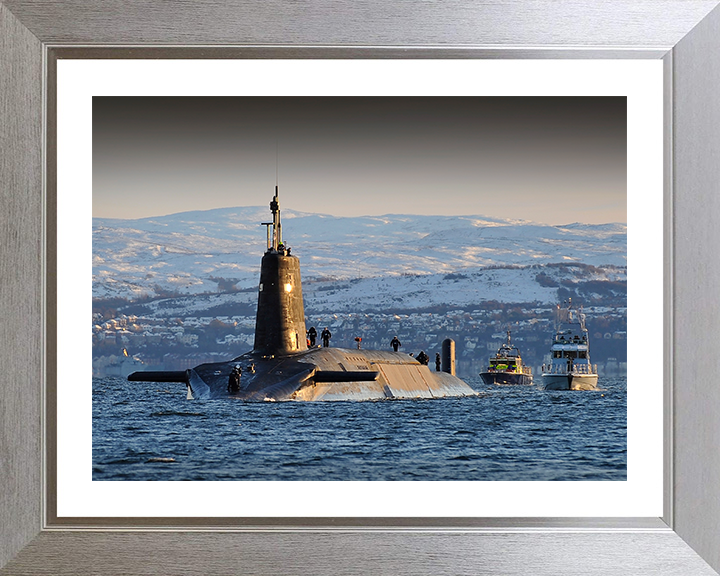 HMS Vanguard (S28) Photo Print - Faslane 2012 - Royal Navy Vanguard Class Submarine Posters, Prints, & Visual Artwork Hampshire Prints 10 x 8 Silver Frame Yes