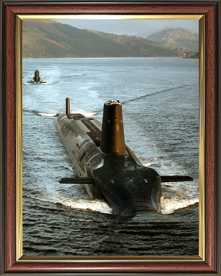 HMS Vanguard (S28) Photo Print - High Bow View - Royal Navy Vanguard Class Submarine Posters, Prints, & Visual Artwork Hampshire Prints 10 x 8 Classic Frame No
