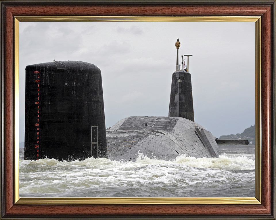 HMS Vanguard (S28) Photo Print - Low Starboard Quarter View - Royal Navy Vanguard Class Submarine Posters, Prints, & Visual Artwork Hampshire Prints 10 x 8 Classic Frame No
