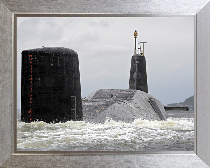 HMS Vanguard (S28) Photo Print - Low Starboard Quarter View - Royal Navy Vanguard Class Submarine Posters, Prints, & Visual Artwork Hampshire Prints 10 x 8 Silver Frame No