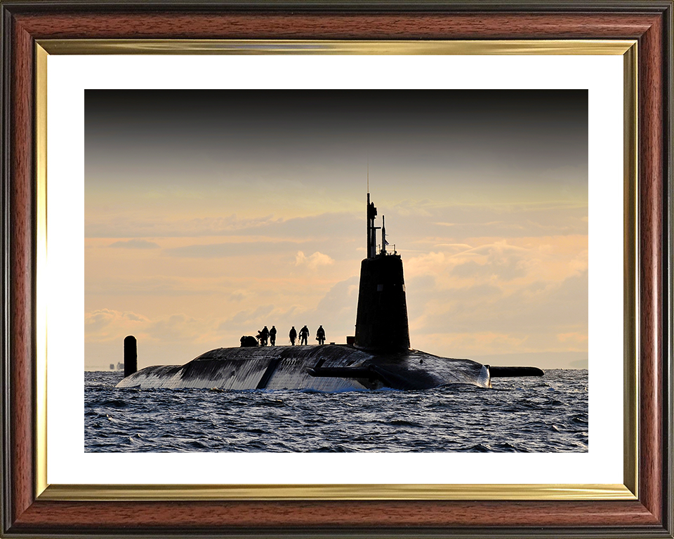 HMS Vanguard (S28) Photo Print - Sunset 2010 - Royal Navy Vanguard Class Submarine Posters, Prints, & Visual Artwork Hampshire Prints 10 x 8 Classic Frame Yes