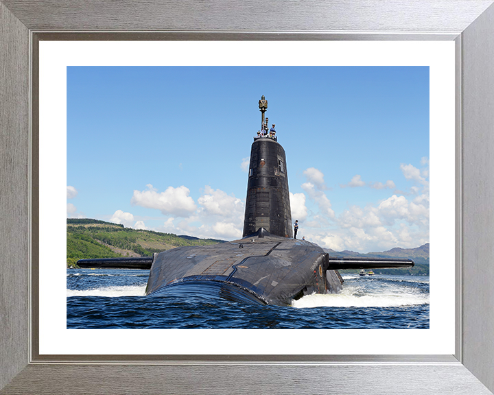 HMS Victorious (S29) Photo Print - Departs HMNB Clyde - Royal Navy Vanguard Class Submarine Posters, Prints, & Visual Artwork Hampshire Prints 10 x 8 Silver Frame Yes