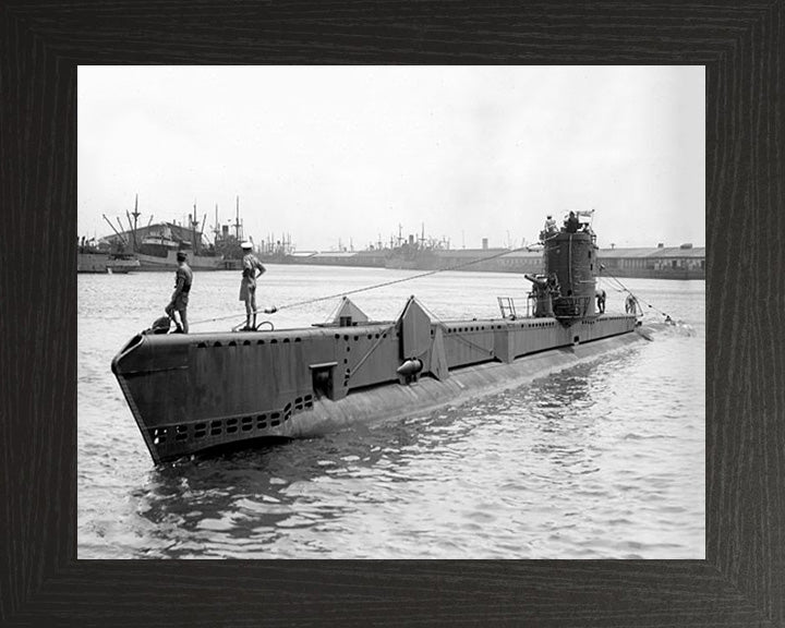 HMS Voracious (P78) Photo Print - Port Side View - Royal Navy V Class Submarine Posters, Prints, & Visual Artwork Hampshire Prints 10 x 8 Black Frame No